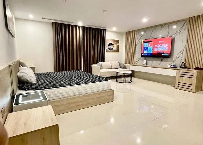Lucasta Hotel Hạ Long