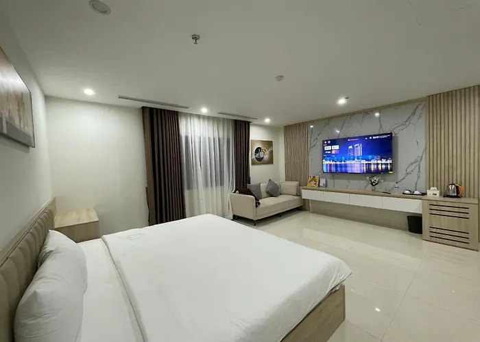 Hotel Lucasta 3*