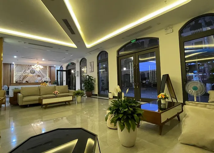 Lucasta Hotel 3*