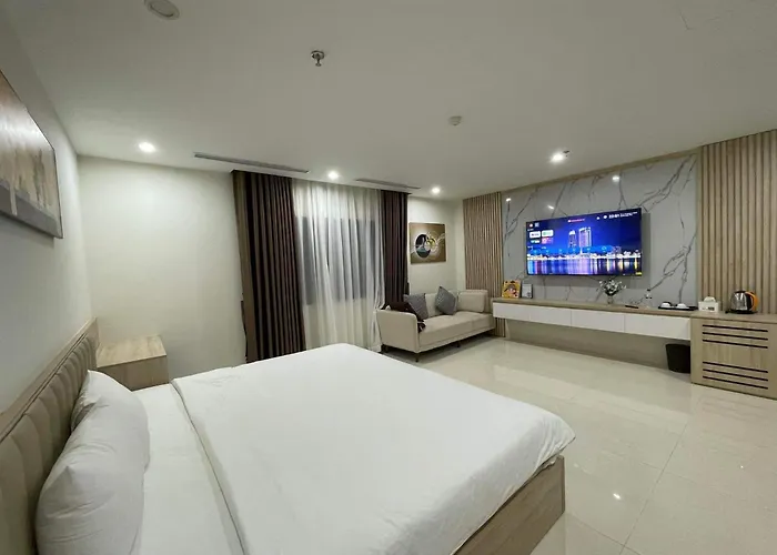 Lucasta 3* Hạ Long